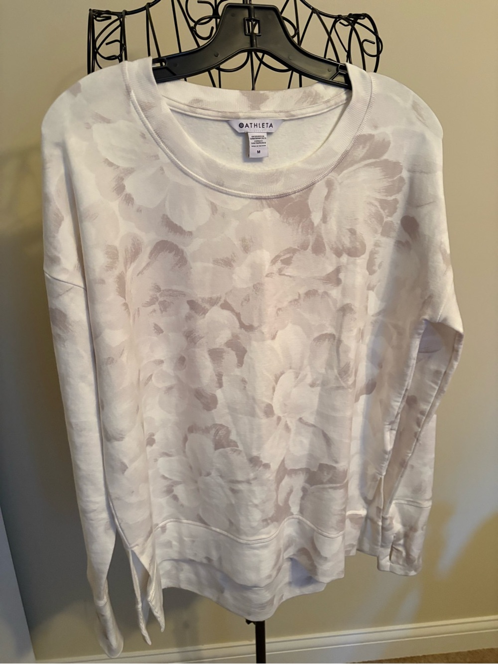 Athleta Lightweight Camo Lux Beige  Crewneck Sweatshirt